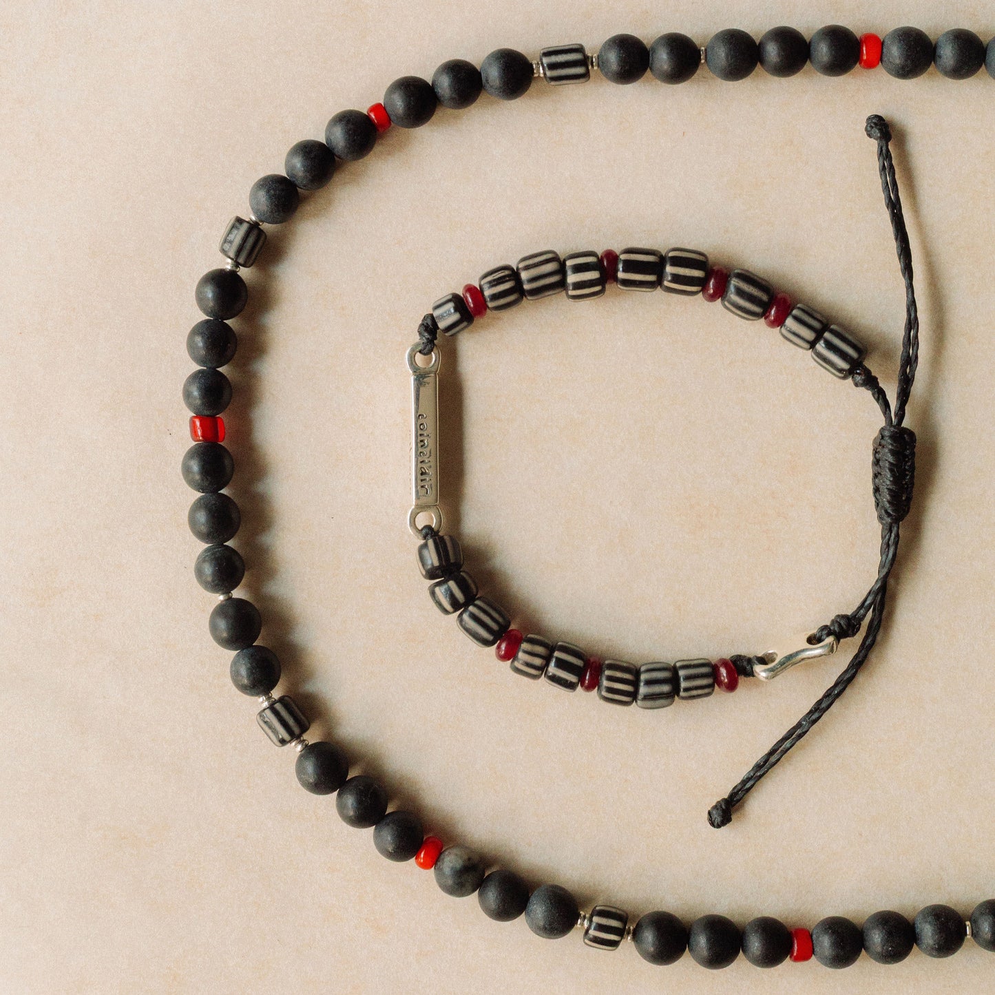 Con Alma Coincidimos - Collar - Negro