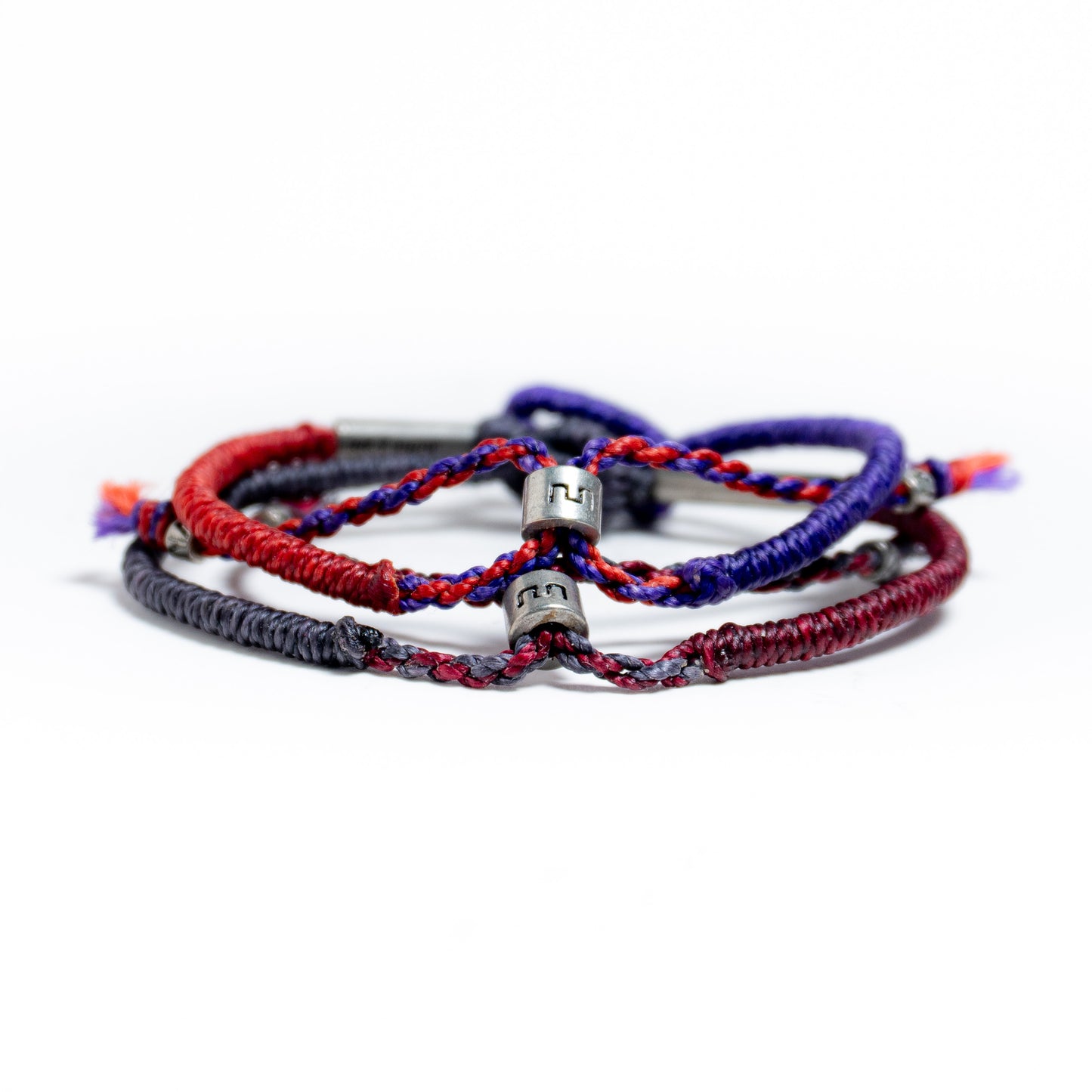 Historia de dos (Hilo Rojo) - Set de 2 Pulseras - Rojo/Morado